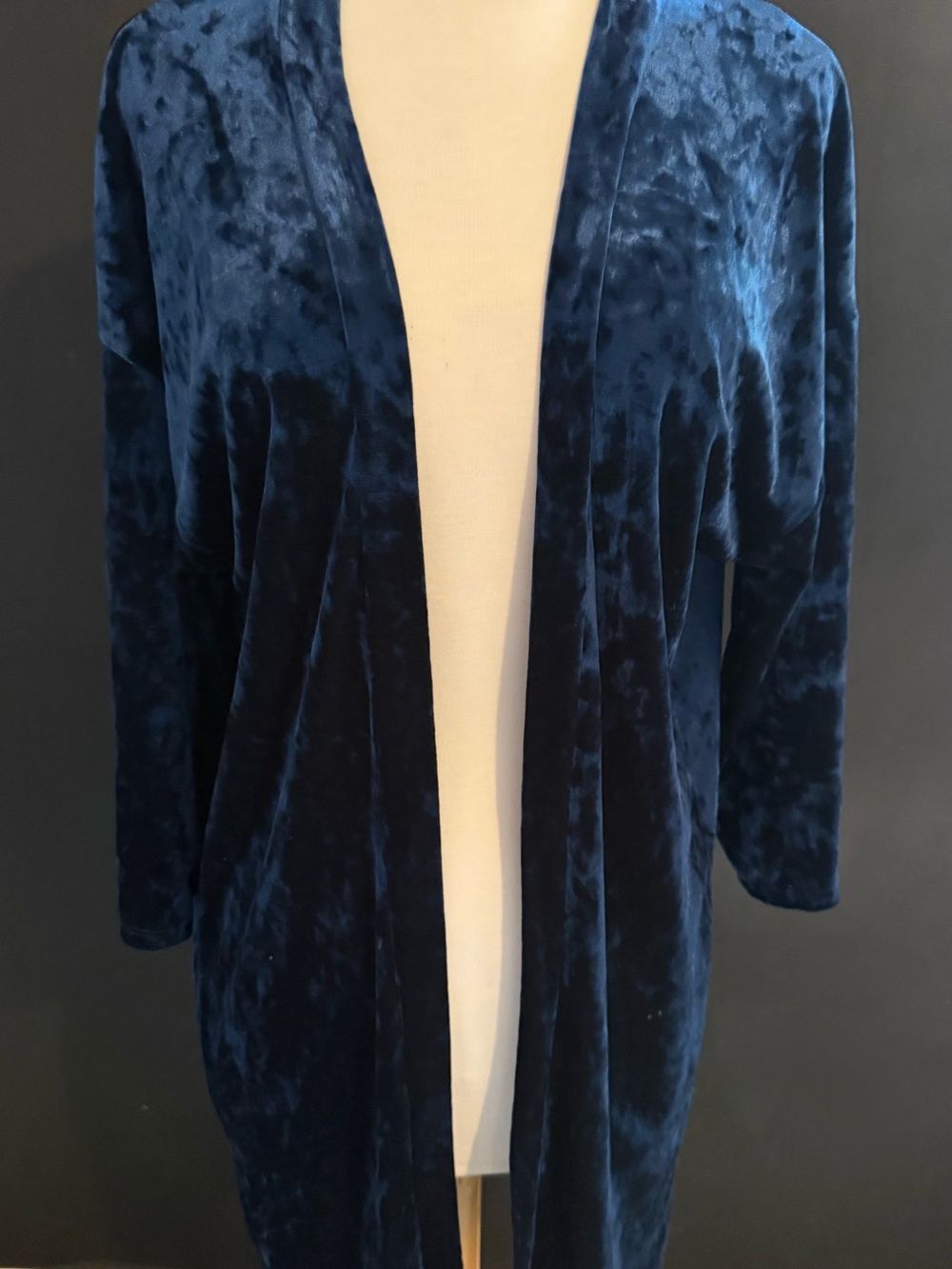 One Clothing  Navy Velvet Duster Cardigan Size Small